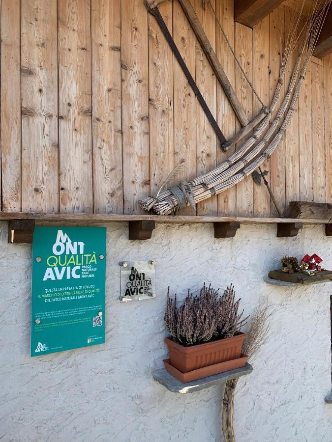 Maison Cassius Issogne Kültér fotó