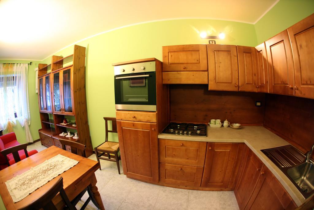 Maison Cassius Issogne Kültér fotó