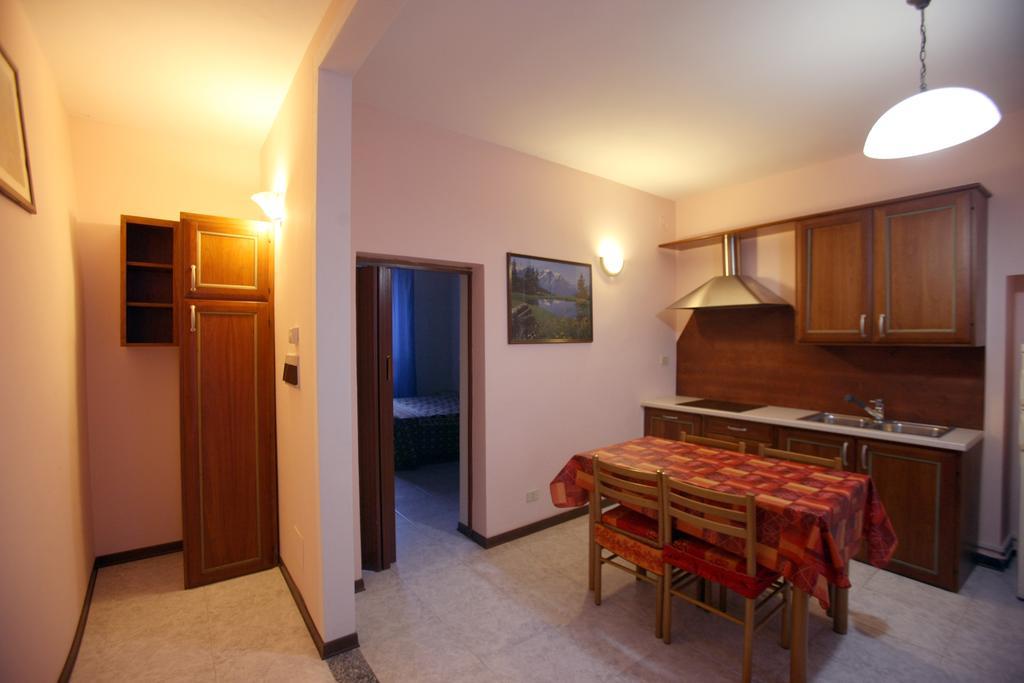 Maison Cassius Issogne Kültér fotó