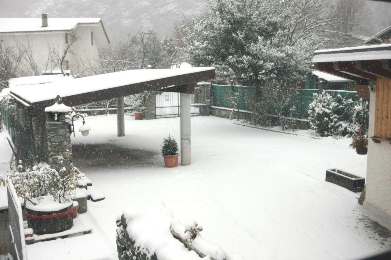 Maison Cassius Issogne Kültér fotó